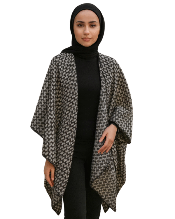Chic Patterned Monochrome Shawl