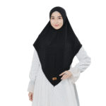 Classic Solid Black Hijab for Girls – Timeless & Comfortable Wear