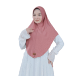 Classic Solid Muted Rose Hijab For Girls – Soft Elegant Everyday Wear