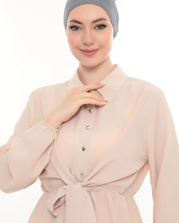 Soft Grey Crossover Turban Cap for Women – Elegant Fit - Image 7