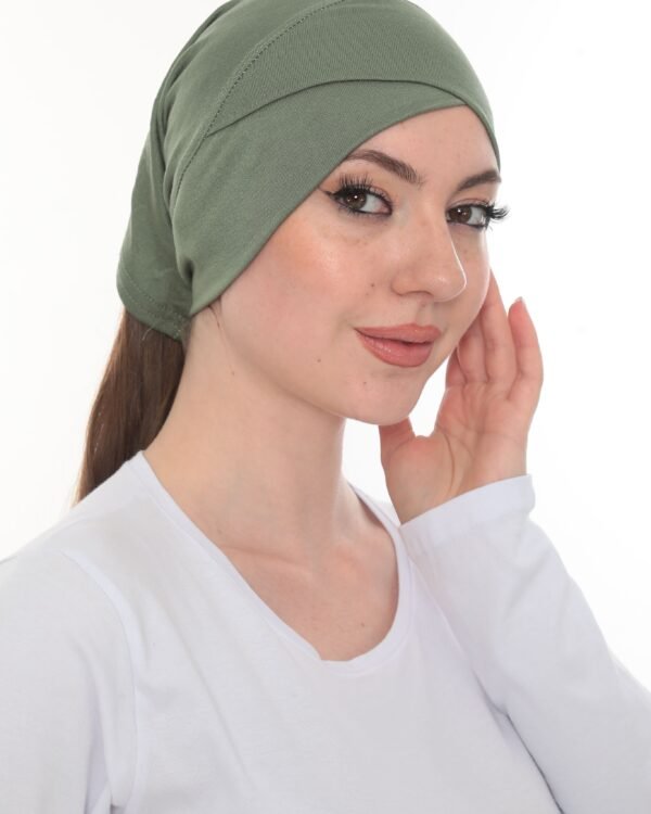 Fashionable Olive Green Crossover Turban – Soft & Chic - Image 4