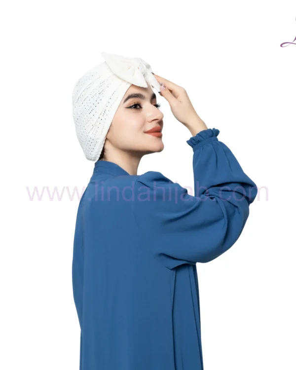 White Bow Accent Turban – Crisp Texture & Chic Statement Fit - Image 3