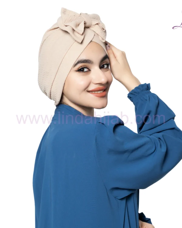 Beige Bow Accent Turban – Soft Texture & Playful Elegance - Image 4